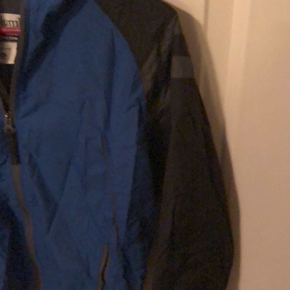 Columbia Jacket - Picture 5 of 9